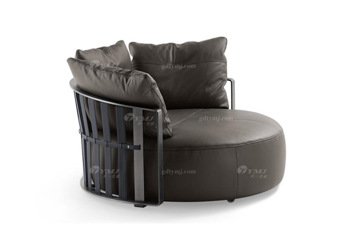 意式雅奢風(fēng)格家具高端別墅會所家具時(shí)尚網(wǎng)紅款旋轉(zhuǎn)沙發(fā)